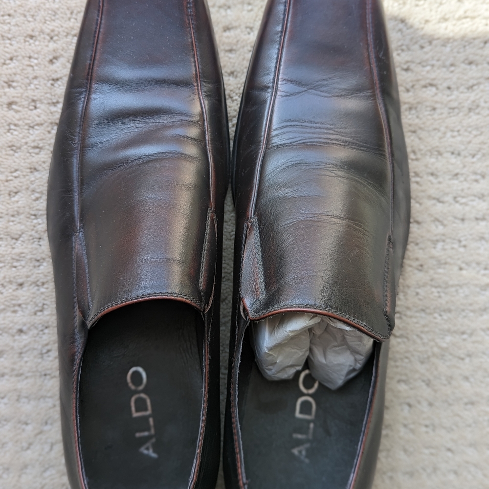 Leather shoes